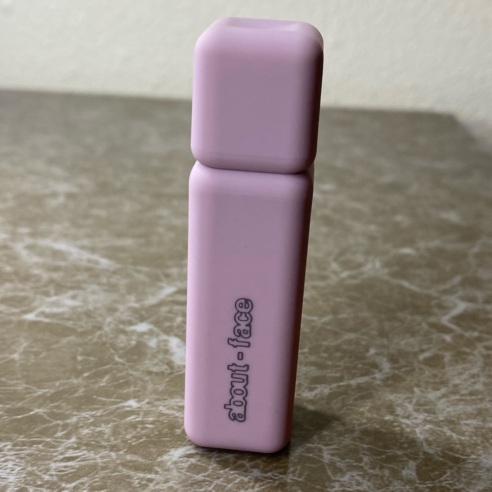 About Face Paint Fluid Eye Paint